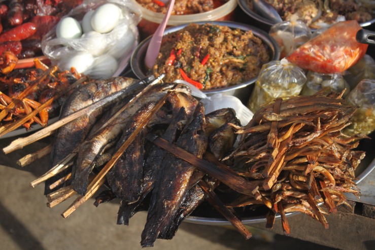 battambang_market_food3