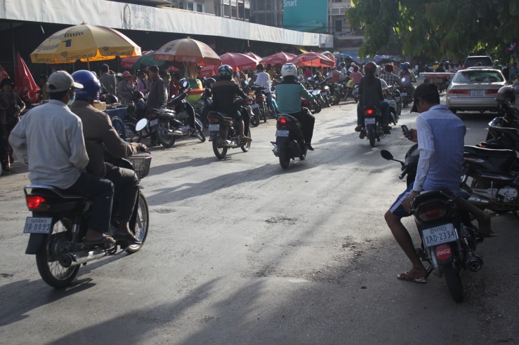 battambang_market2